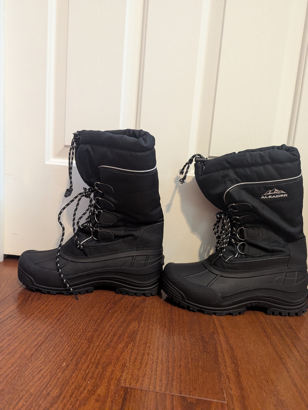 Men's Black Snow Boots with 3M Thinsulate